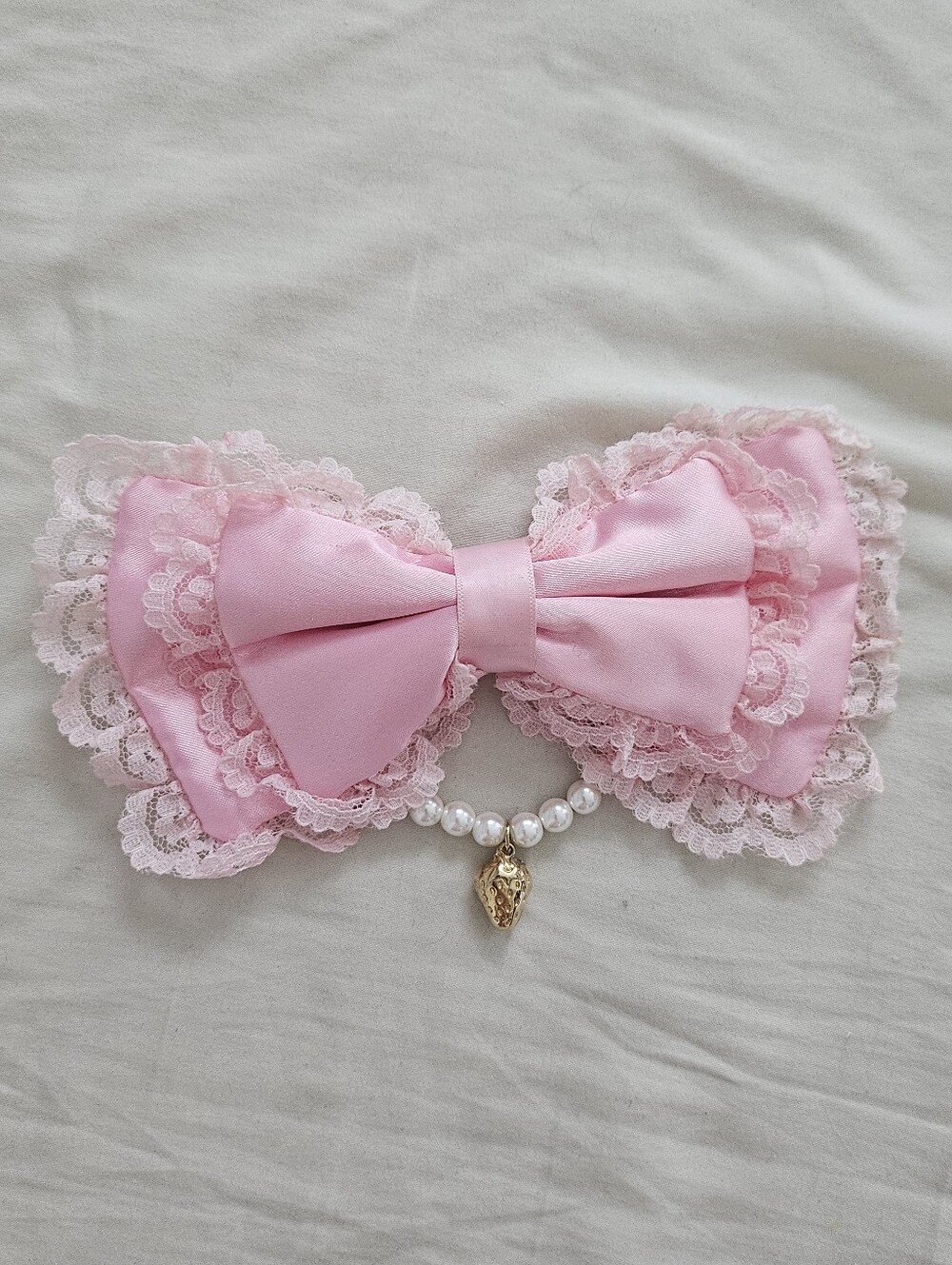 Princess Melody Pink Lace Trim Oversize Bow Pearl Chain Gold Strawberry Charm